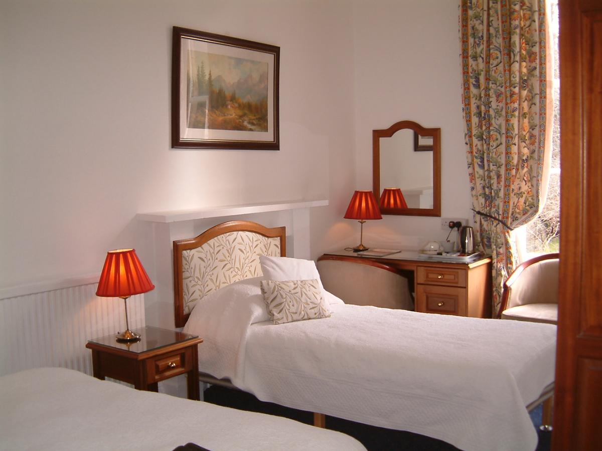 Double or Twin Room,535778247:JPEG